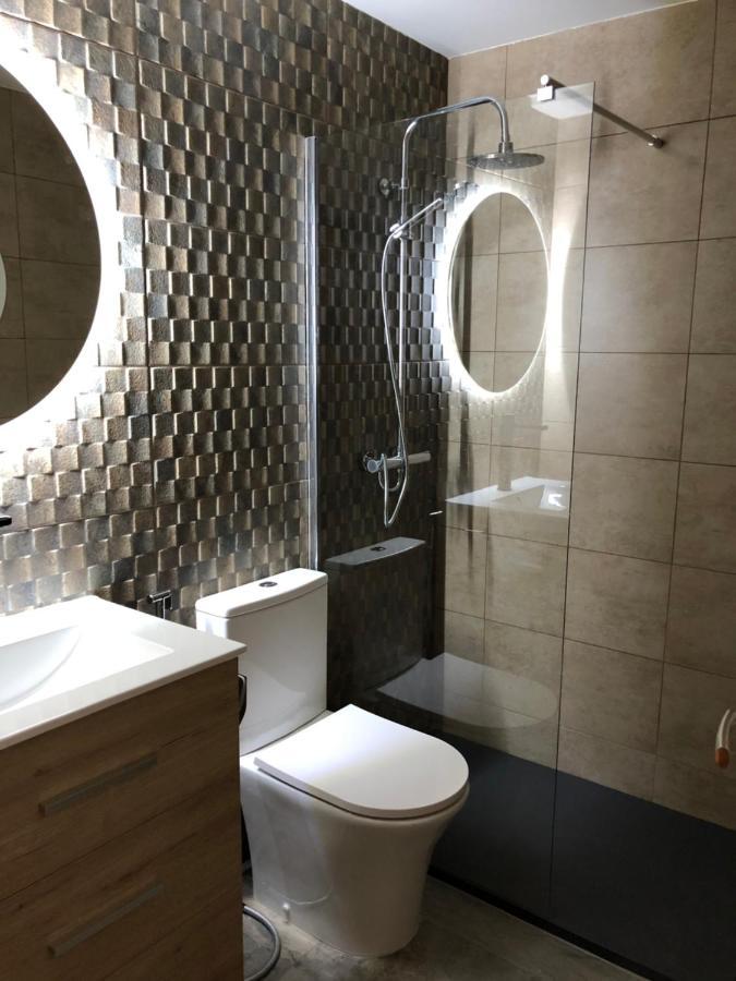 Villa Oasis Costa Brava Льорет-де-Мар Экстерьер фото